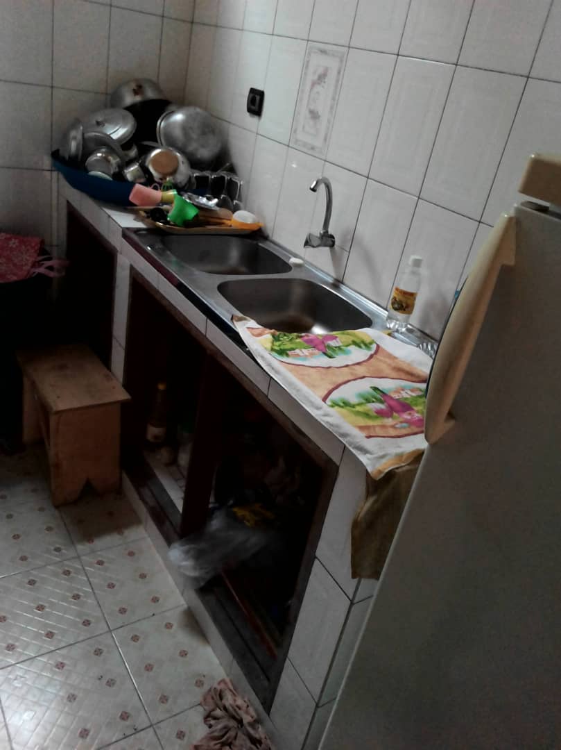 N° 4294 :
                            Villa à louer , Agoe, Lome, Togo : 50 000 XOF/mois